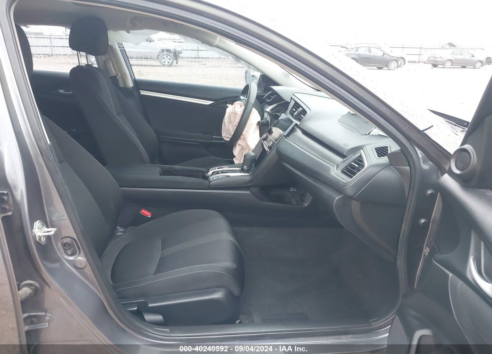 2018 HONDA CIVIC EX VIN: 2HGFC2F79JH570398