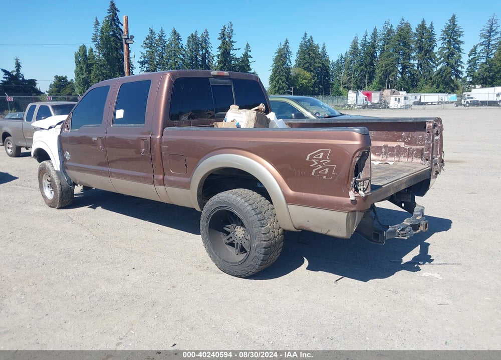 2011 FORD F-250 LARIAT VIN: 1FT7W2BT0BEC62512