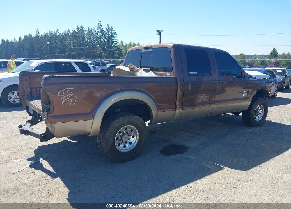 2011 FORD F-250 LARIAT VIN: 1FT7W2BT0BEC62512