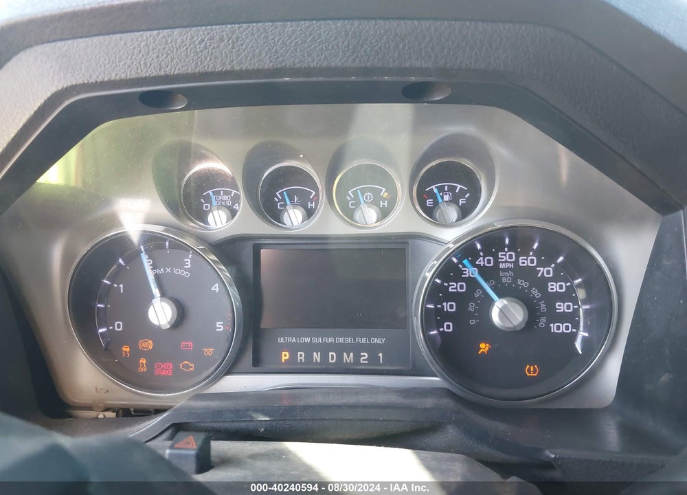 2011 FORD F-250 LARIAT VIN: 1FT7W2BT0BEC62512