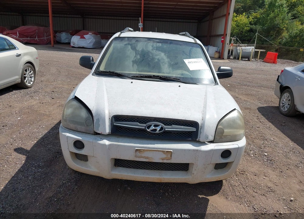 2008 HYUNDAI TUCSON GLS VIN: KM8JM12B58U755917