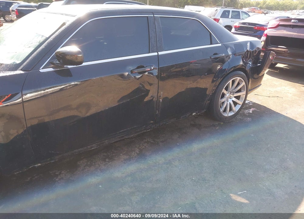 2006 CHRYSLER 300C SRT8 VIN: 2C3LA73WX6H103390