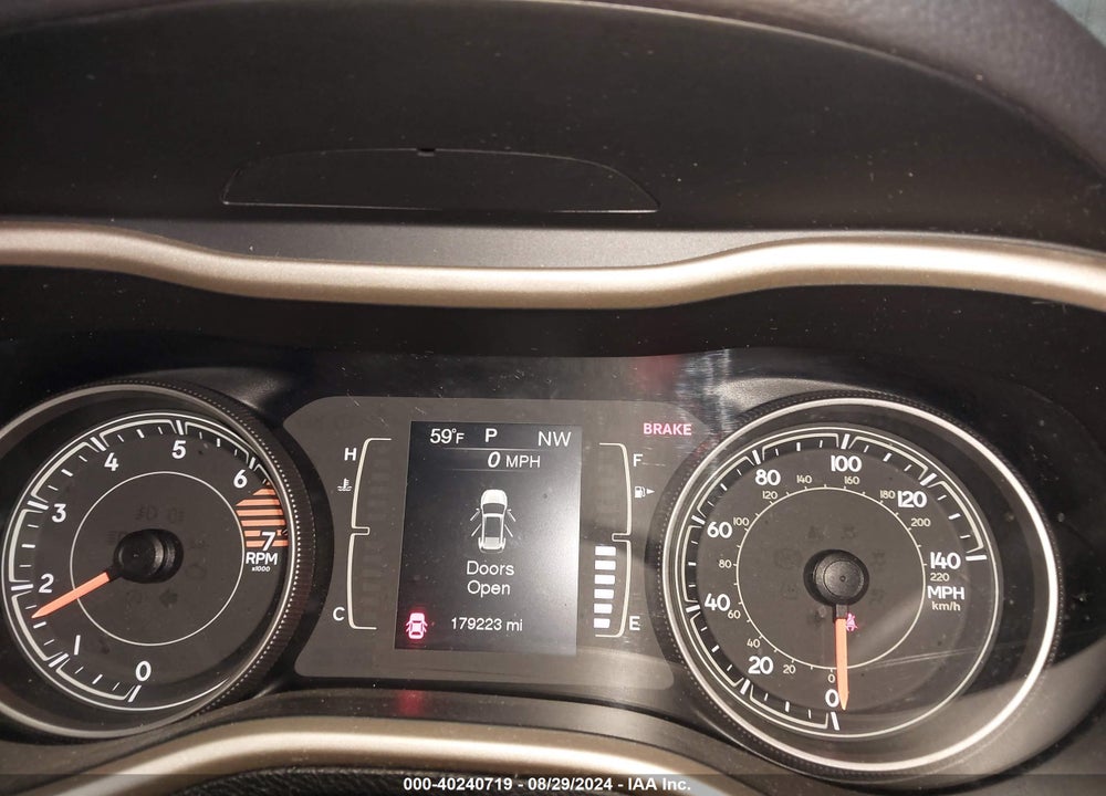 2018 JEEP CHEROKEE LATITUDE 4X4 VIN: 1C4PJMCB0JD570624