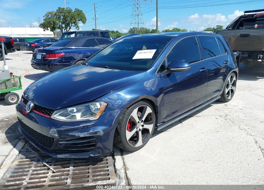 2015 VOLKSWAGEN GOLF GTI 2.0T SE 4-DOOR VIN: 3VW5T7AU9FM063091
