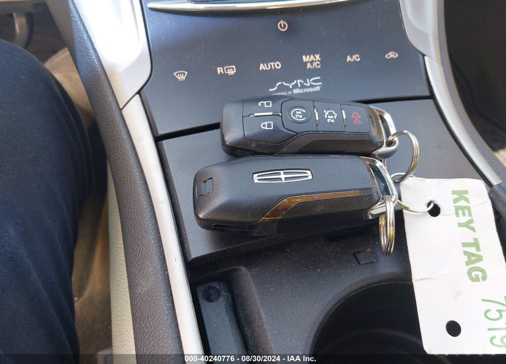 2013 LINCOLN MKZ VIN: 3LN6L2LU0DR827753