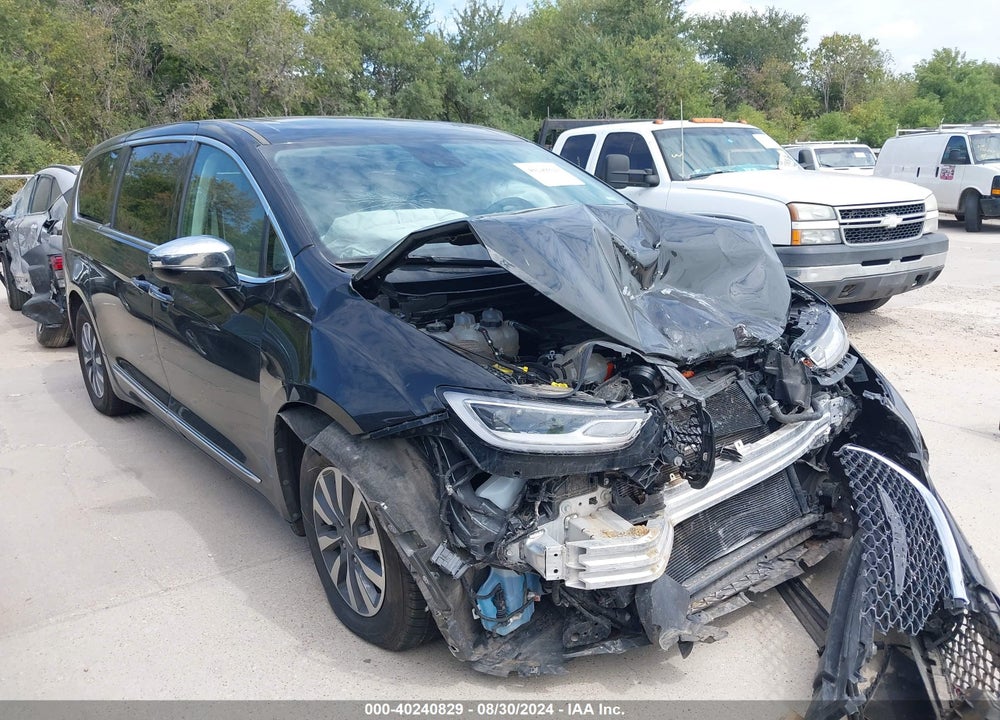 2023 CHRYSLER PACIFICA HYBRID LIMITED VIN: 2C4RC1S75PR630577