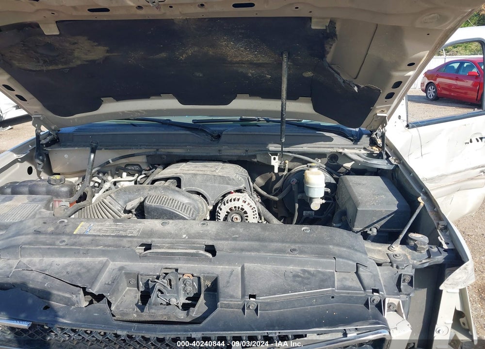 2010 CHEVROLET TAHOE LT VIN: 1GNMCBE35AR204417