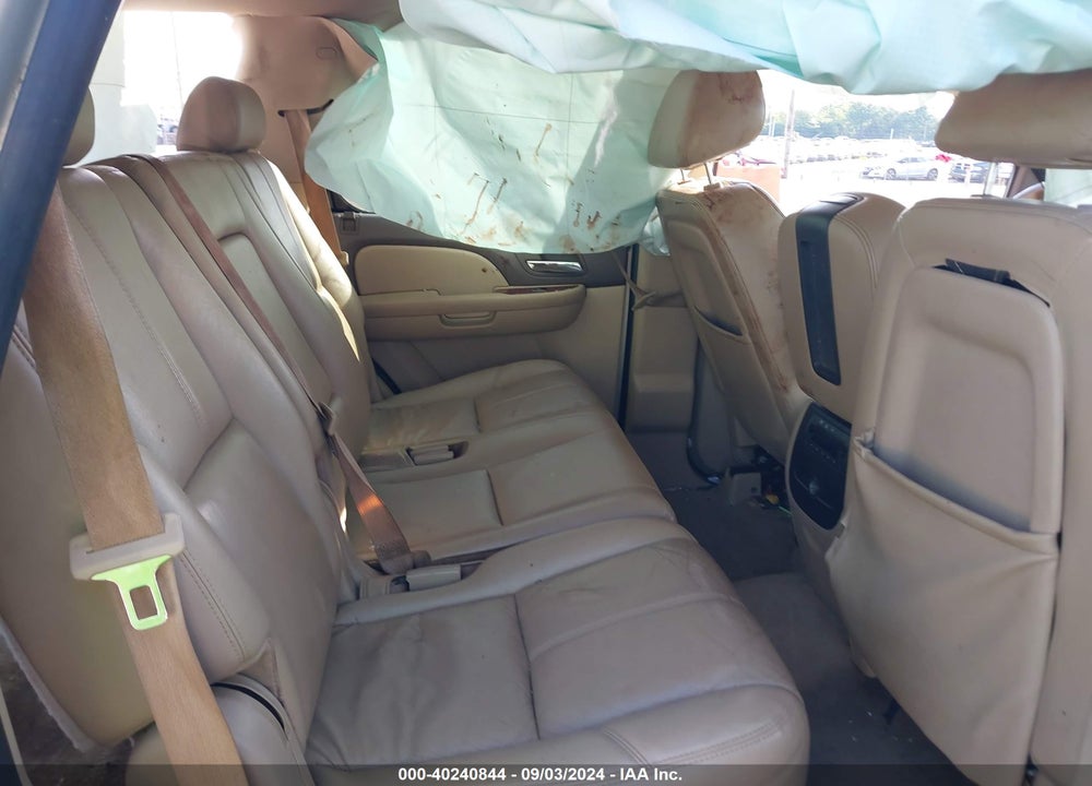 2010 CHEVROLET TAHOE LT VIN: 1GNMCBE35AR204417