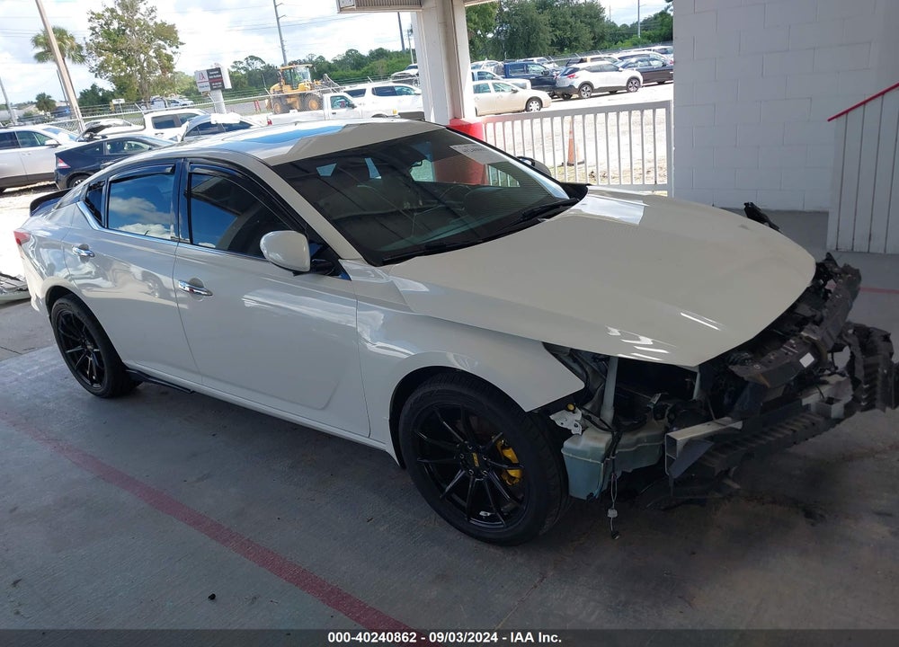 2021 NISSAN ALTIMA PLATINUM INTELLIGENT AWD VIN: 1N4BL4FW4MN328491