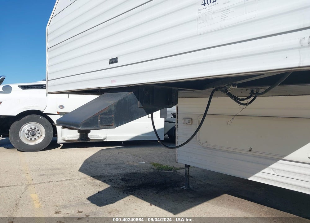 2000 WILDERNESS TRAILER VIN: 1ED5S2821Y2958622