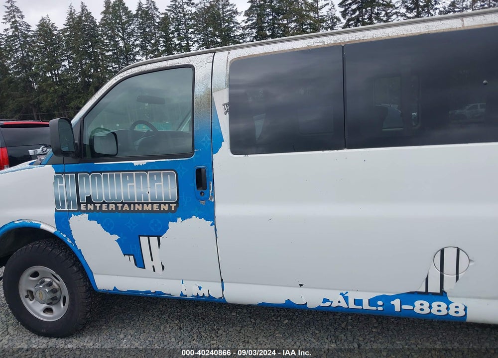 2003 CHEVROLET EXPRESS VIN: 1GAHG39U231223184