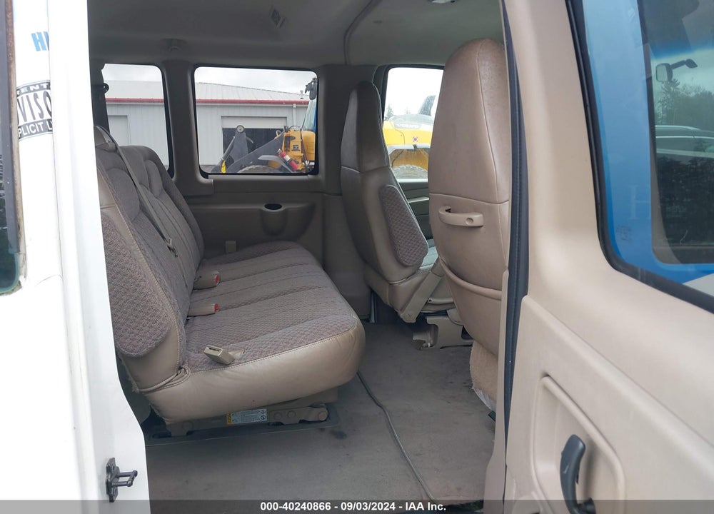 2003 CHEVROLET EXPRESS VIN: 1GAHG39U231223184