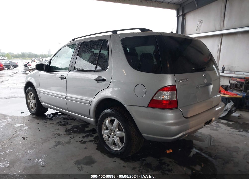 2005 MERCEDES-BENZ ML 500 4MATIC VIN: 4JGAB75E75A526828