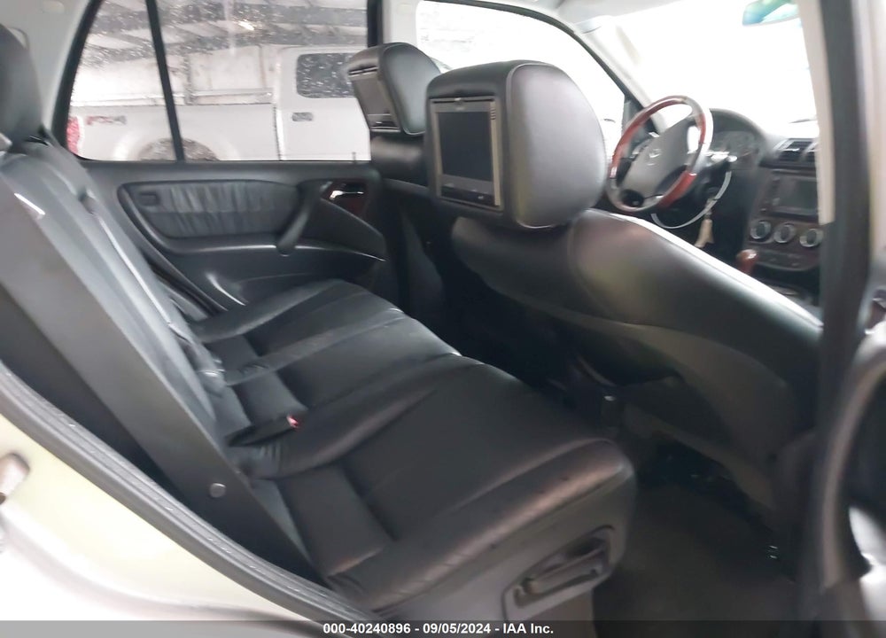2005 MERCEDES-BENZ ML 500 4MATIC VIN: 4JGAB75E75A526828