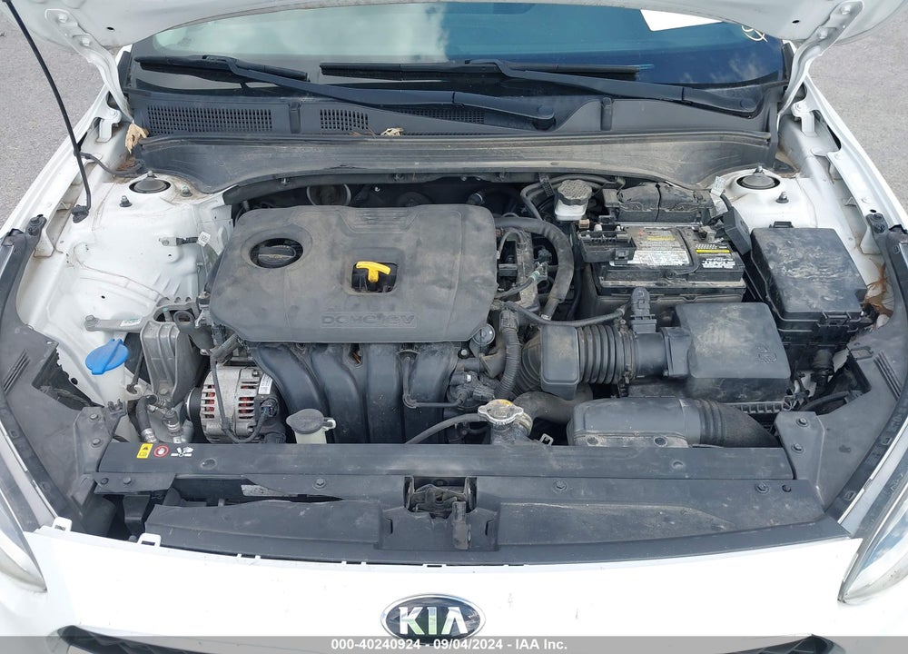 2019 KIA FORTE LXS VIN: 3KPF24AD5KE019540