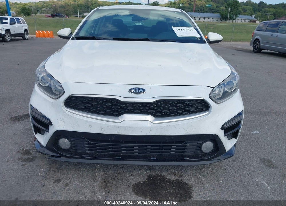 2019 KIA FORTE LXS VIN: 3KPF24AD5KE019540