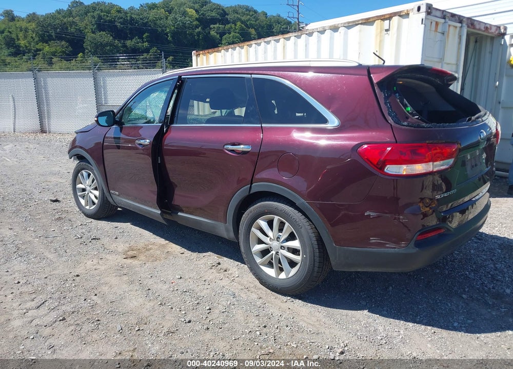 2018 KIA SORENTO 3.3L LX VIN: 5XYPGDA51JG340250