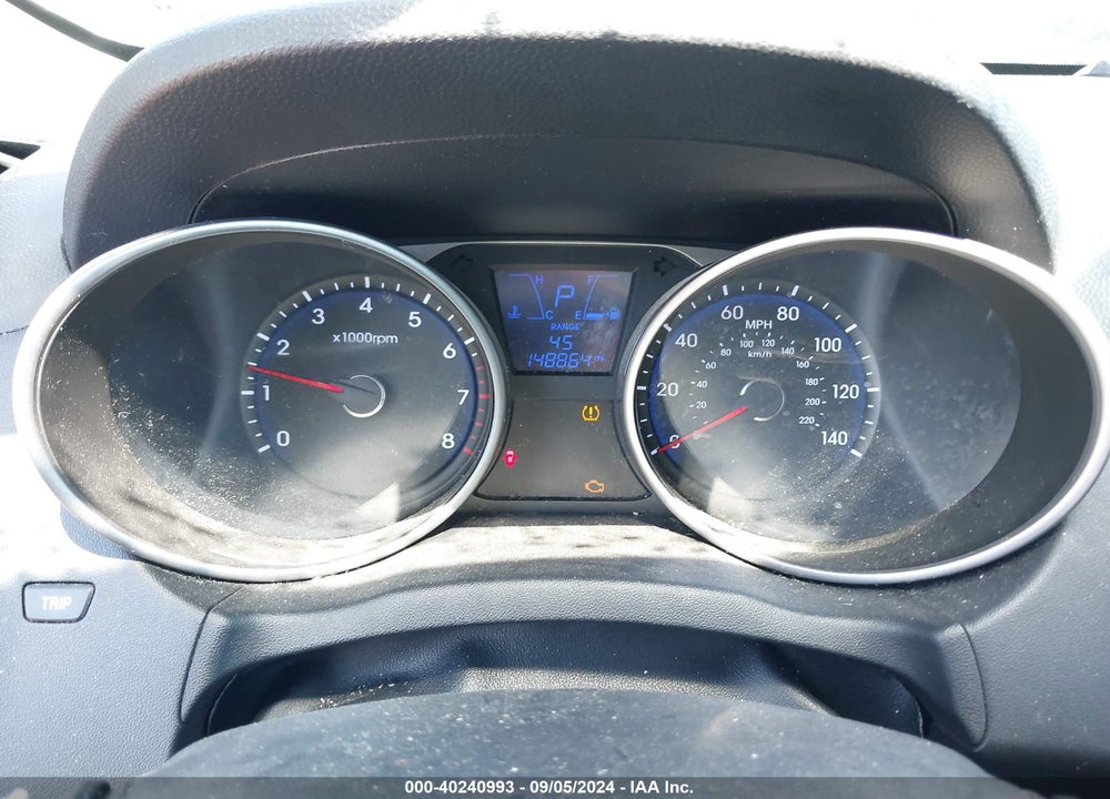 2011 HYUNDAI TUCSON LIMITED VIN: KM8JU3AC7BU219743