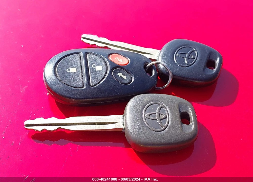 2004 TOYOTA CAMRY SOLARA SLE V6 VIN: 4T1CA30PX4U011218
