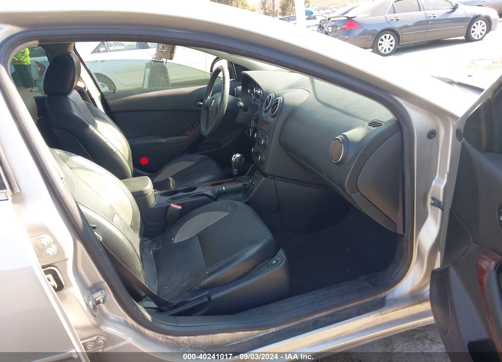 2007 PONTIAC G6 VIN: 1G2ZM587774137924