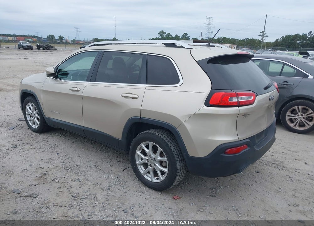 2015 JEEP CHEROKEE LATITUDE VIN: 1C4PJLCB4FW532481