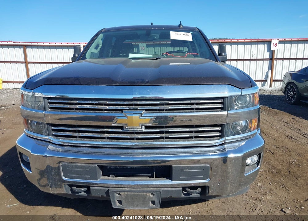 2018 CHEVROLET SILVERADO 2500HD LT VIN: 1GC1KVEG6JF101575
