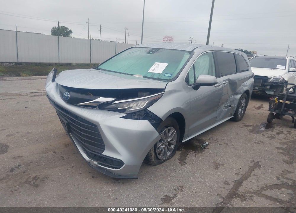2022 TOYOTA SIENNA LE VIN: 5TDKRKEC5NS116991