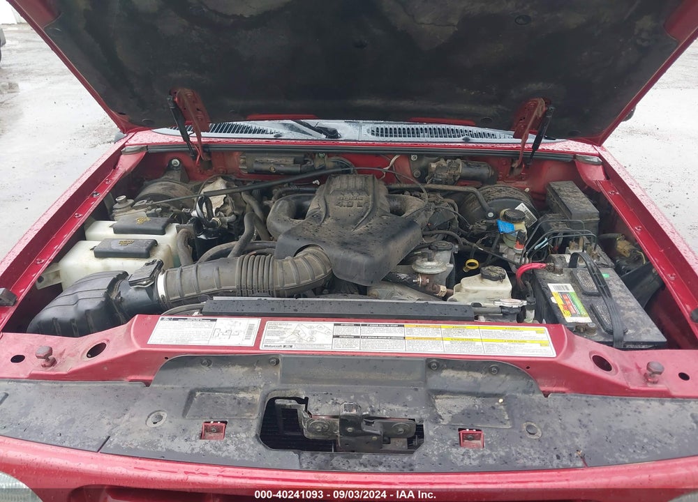 2001 FORD EXPLORER XLS VIN: 1FMZU62E11ZA10178