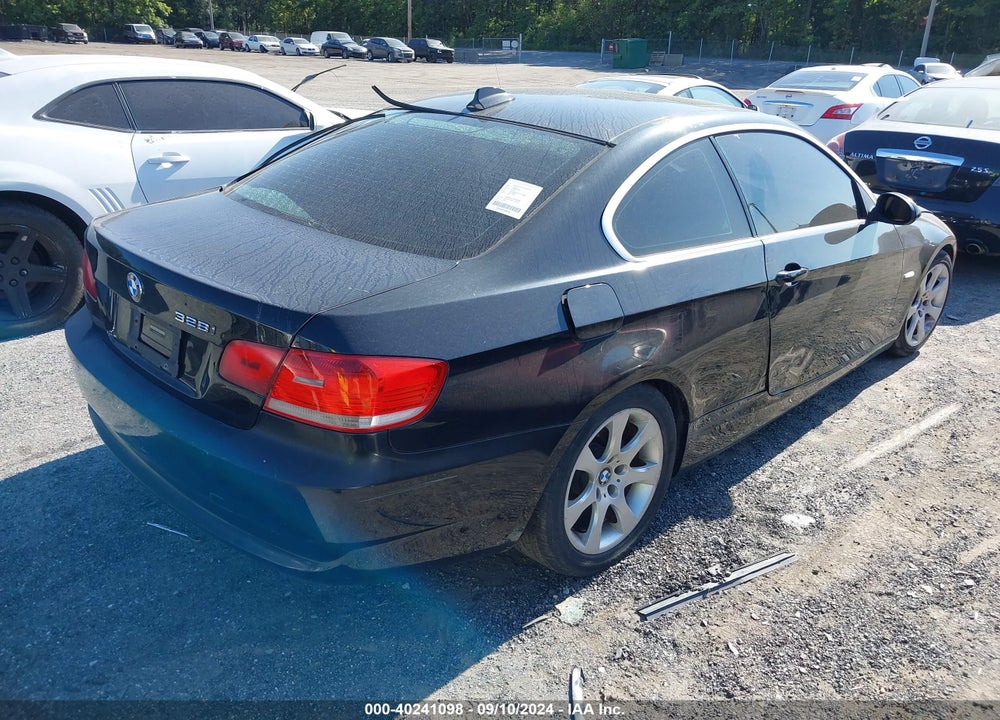 2007 BMW 328I VIN: WBAWB33537P130866