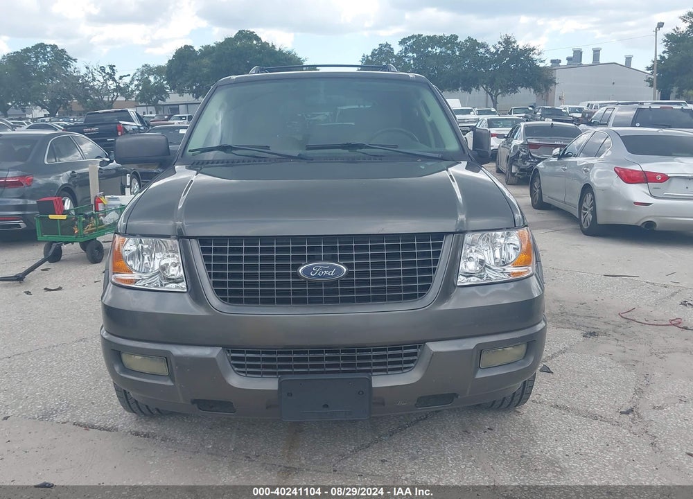 2005 FORD EXPEDITION VIN: 1FMFU19525LA36843