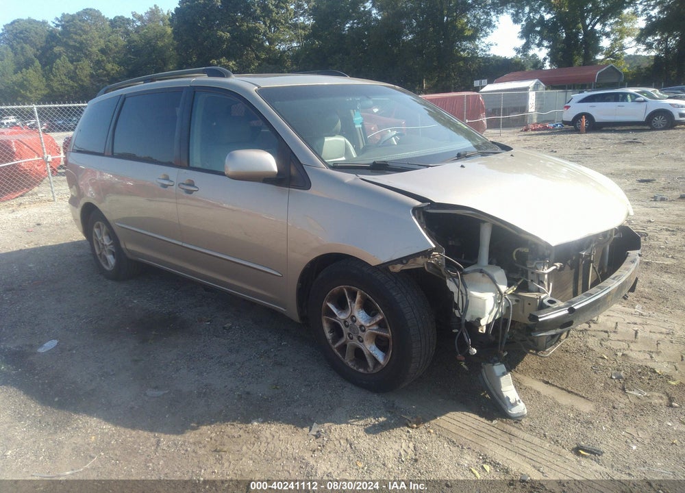 2005 TOYOTA SIENNA XLE VIN: 5TDZA22C15S299090