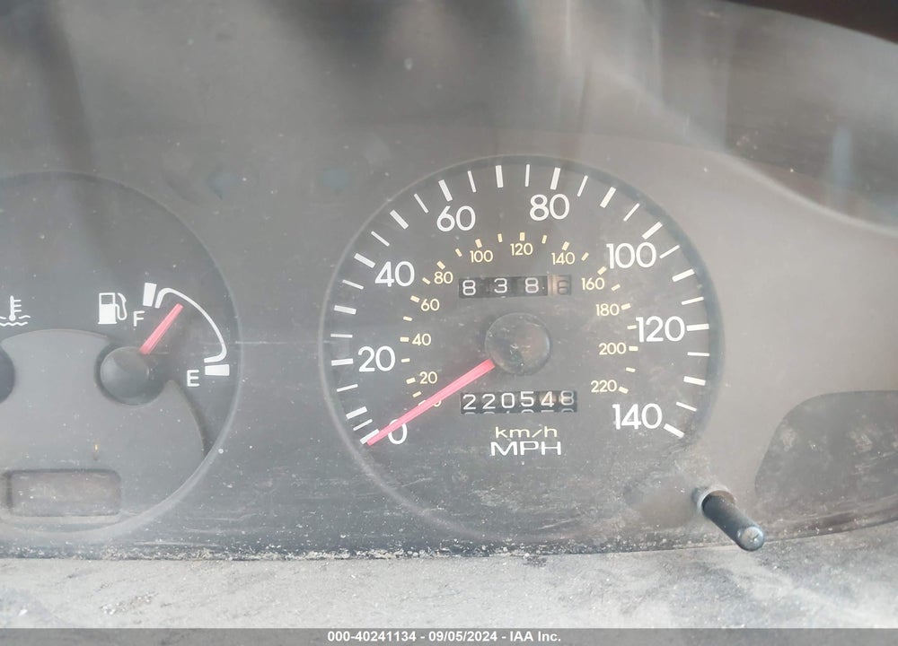 1998 HYUNDAI ELANTRA VIN: KMHJF24M2WU727276