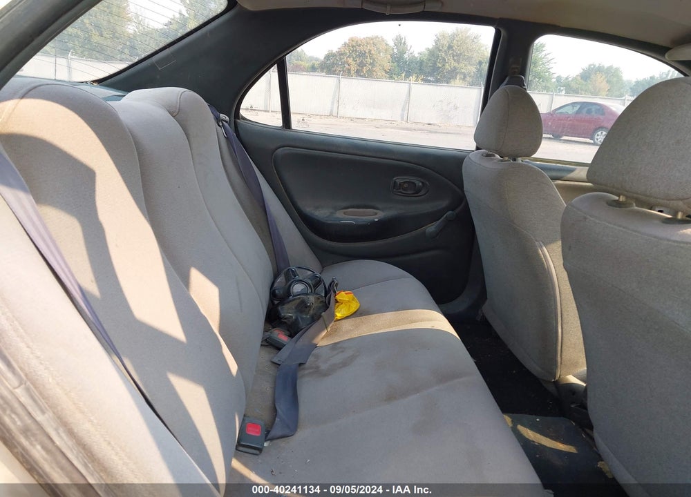 1998 HYUNDAI ELANTRA VIN: KMHJF24M2WU727276