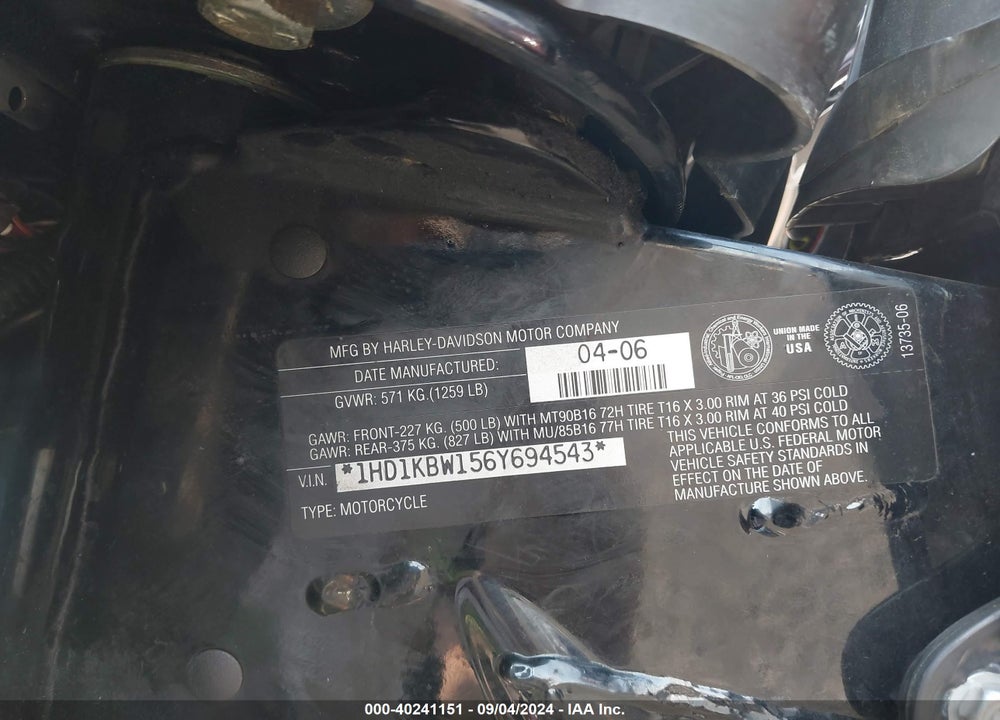 2006 HARLEY-DAVIDSON FLHXI VIN: 1HD1KBW156Y694543