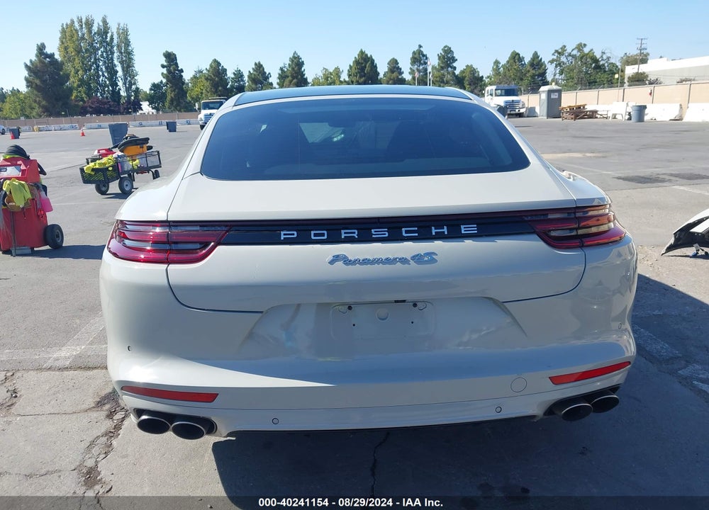 2017 PORSCHE PANAMERA 4S VIN: WP0AB2A75HL122403