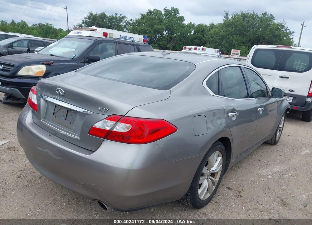 2011 INFINITI M37 VIN: JN1BY1AP1BM321935