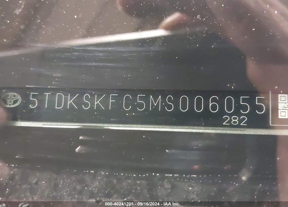 2021 TOYOTA SIENNA LE VIN: 5TDKSKFC5MS006055