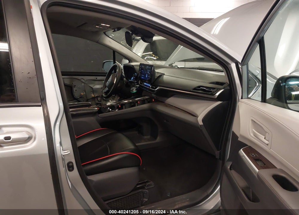 2021 TOYOTA SIENNA LE VIN: 5TDKSKFC5MS006055