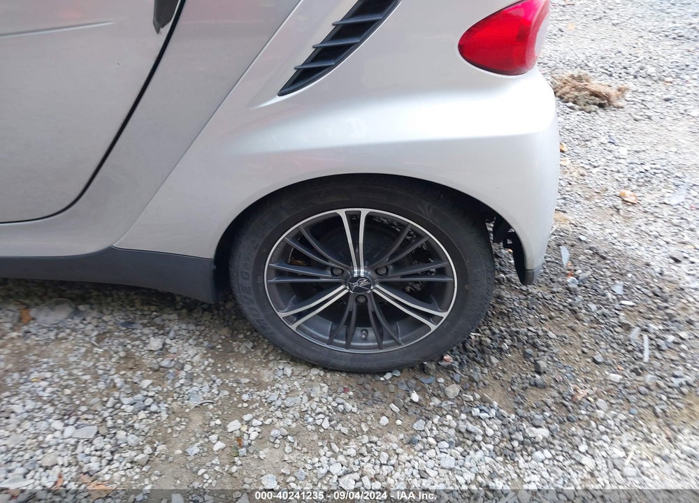 2008 SMART FORTWO PASSION/PURE VIN: WMEEJ31X98K137567