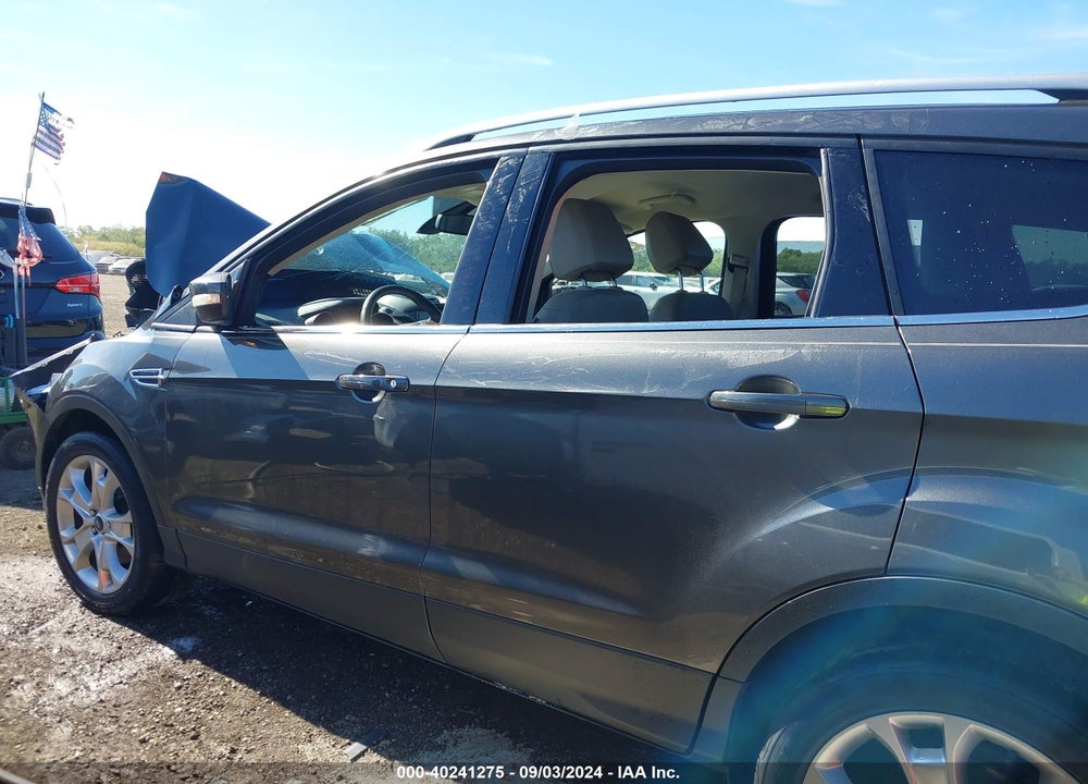 2016 FORD ESCAPE VIN: 1FMCU9J99GUA20488