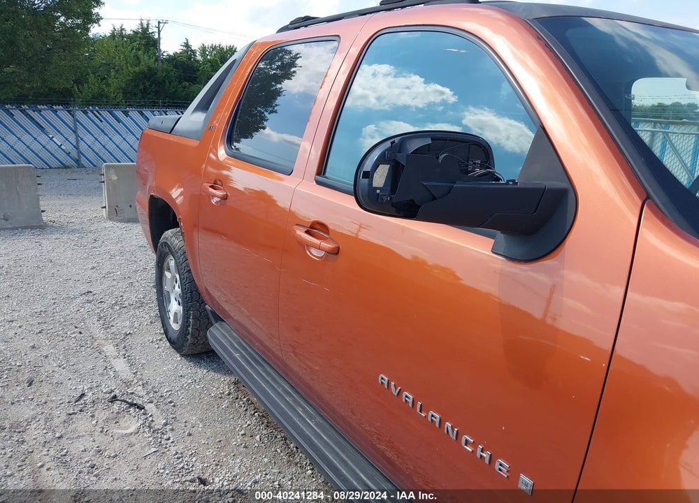 2007 CHEVROLET AVALANCHE 1500 LT VIN: 3GNFK12367G247389