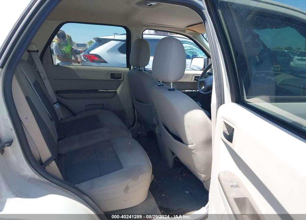 2008 FORD ESCAPE XLT VIN: 1FMCU03178KC00911