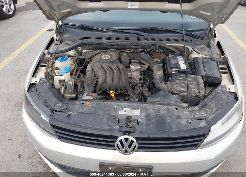 2011 VOLKSWAGEN JETTA 2.0L S VIN: 3VW2K7AJ9BM068846