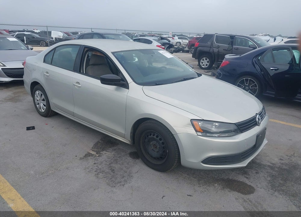 2011 VOLKSWAGEN JETTA 2.0L S VIN: 3VW2K7AJ9BM068846