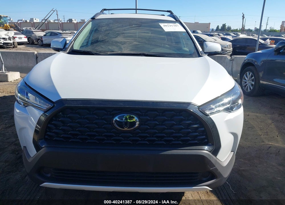 2022 TOYOTA COROLLA CROSS LE VIN: 7MUCAAAG6NV028049