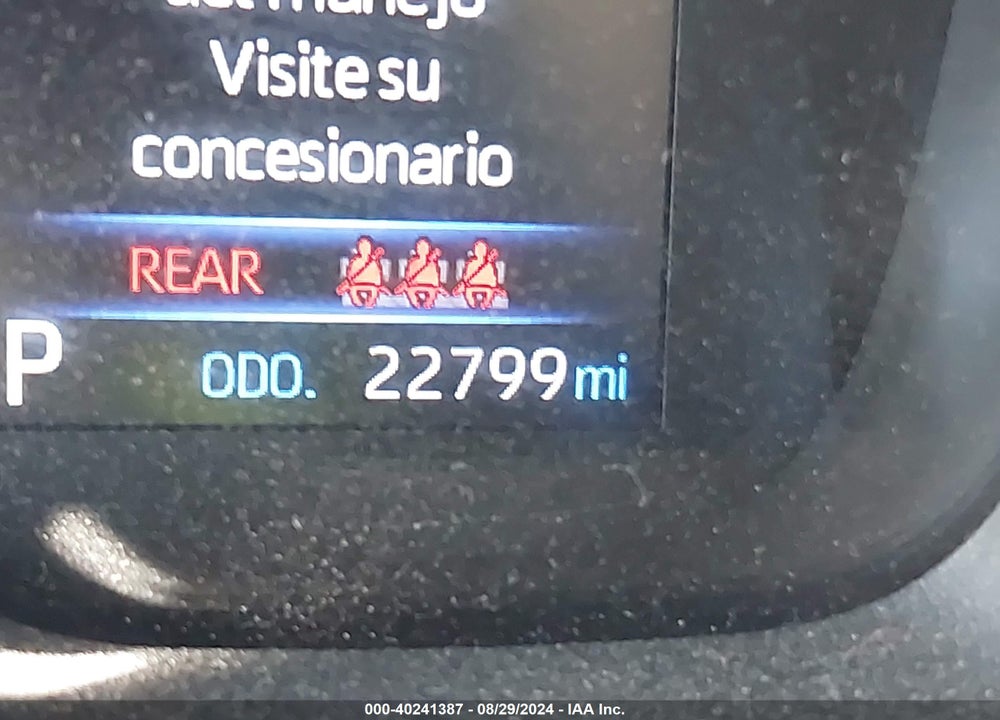 2022 TOYOTA COROLLA CROSS LE VIN: 7MUCAAAG6NV028049
