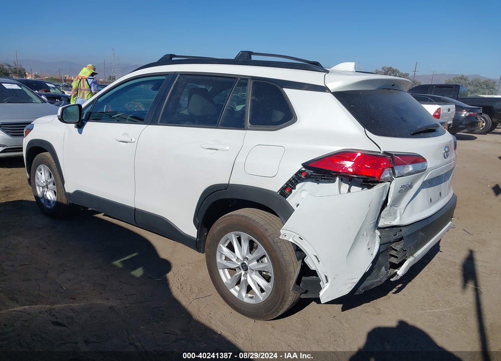 2022 TOYOTA COROLLA CROSS LE VIN: 7MUCAAAG6NV028049