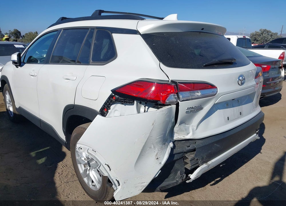 2022 TOYOTA COROLLA CROSS LE VIN: 7MUCAAAG6NV028049