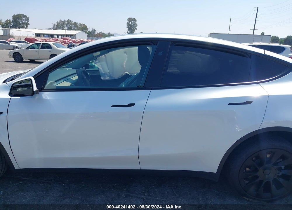 2023 TESLA MODEL Y AWD/LONG RANGE DUAL MOTOR ALL-WHEEL DRIVE VIN: 7SAYGDEEXPF801284