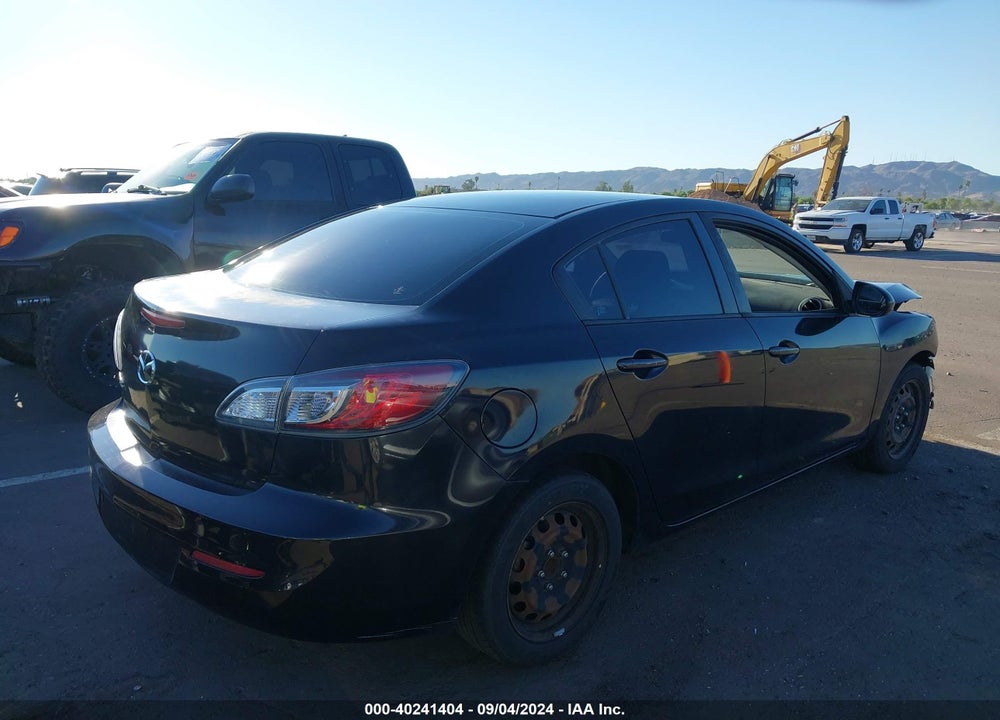 2013 MAZDA 3 I SV VIN: JM1BL1TG3D1818143